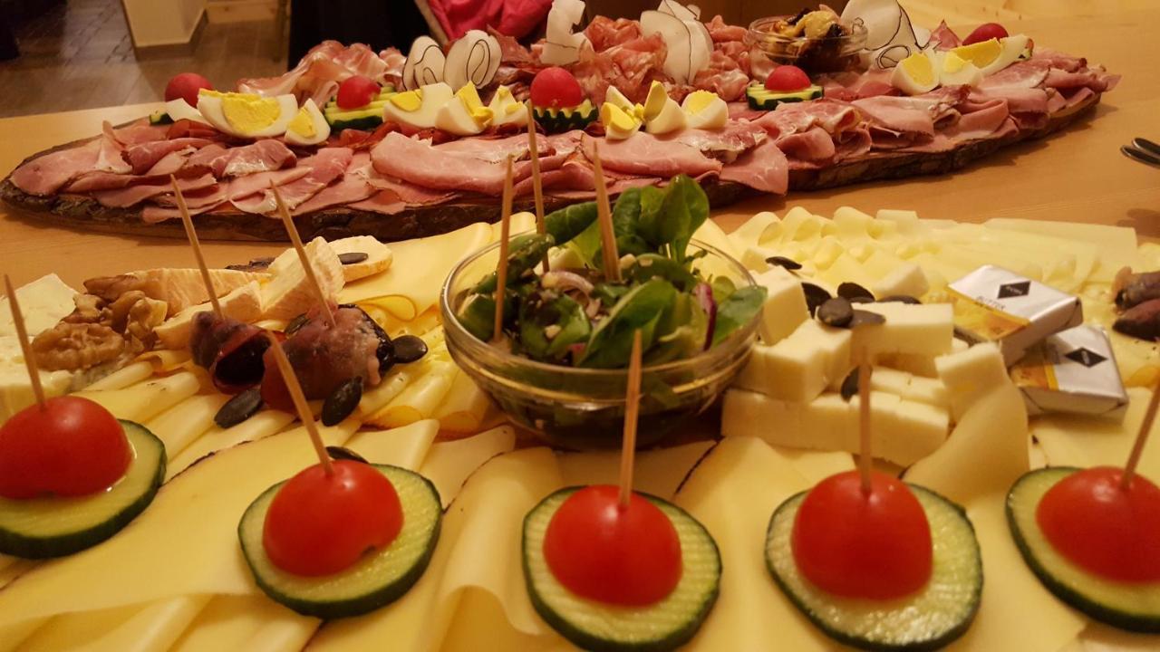 里欧查赫 Weingut Lieschnegg酒店 外观 照片